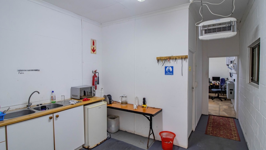 Commercial Property for Sale in Kleinmond Western Cape